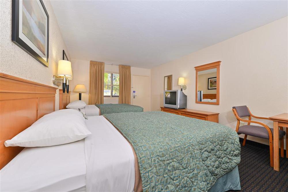 Motel 6 San Diego - Mission Valley Habitación foto